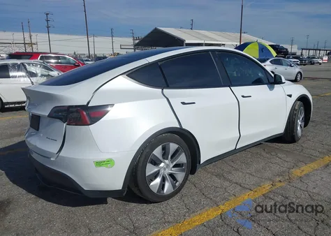 2023 Tesla Model Y Performance Dual Motor All-Wheel Drive from USA, damaged, VIN 7SAYGDEF5PA048656
